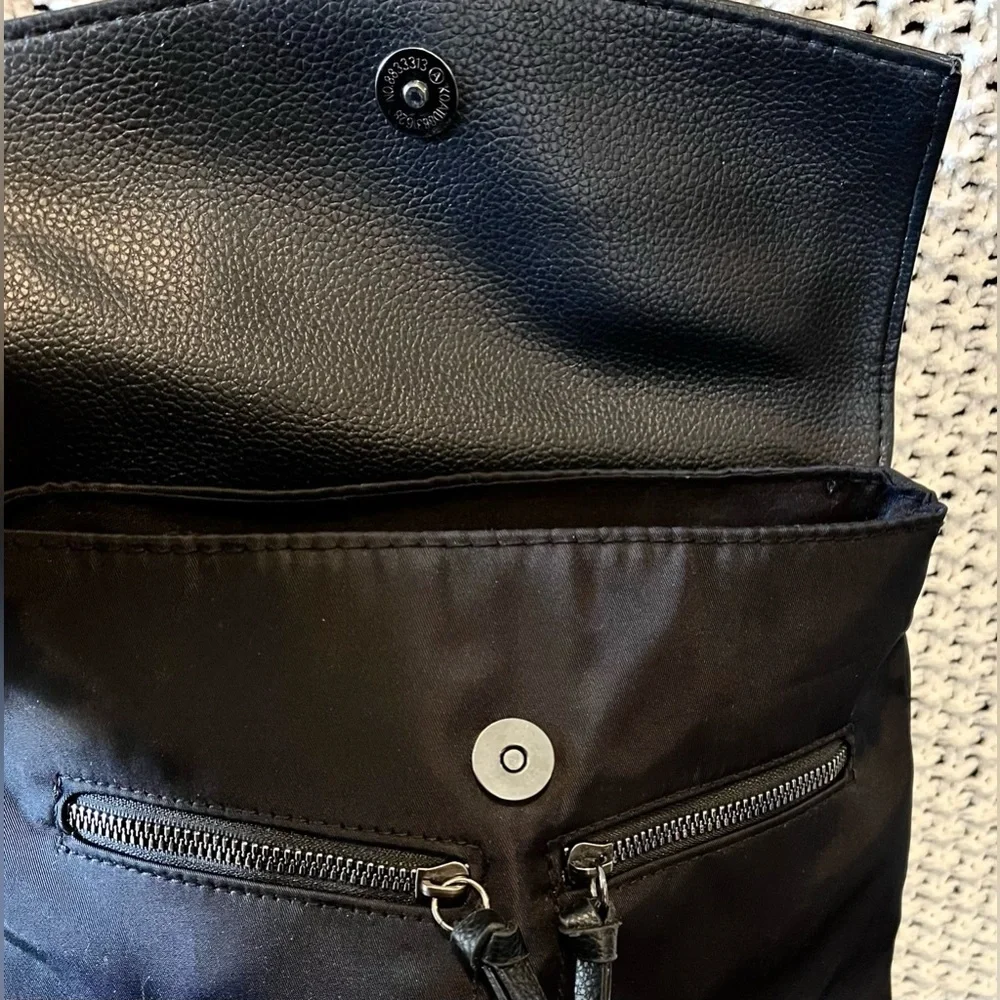 Botkier New York Black Trigger Backpack Purse, Multifunction Bag